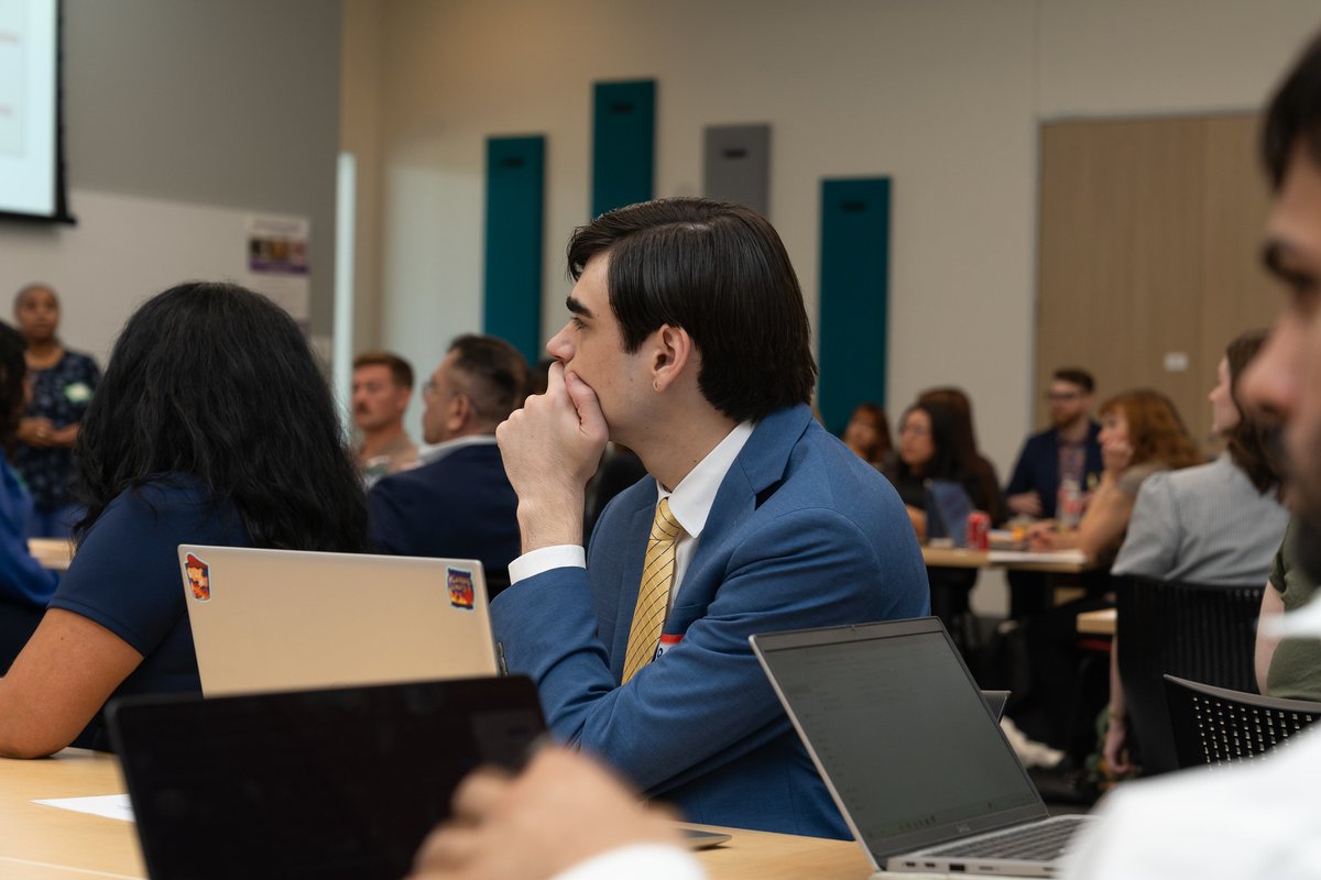 UHEngineering's tweet image. ✅ Thanks for joining us at the 2025 Resume Workshop!
We had a great turnout, and students walked away with valuable insights from HR professionals who shared recruiting tips, answered questions, and offered resume feedback.
📸🔗: flickr.com/photos/cullenc…