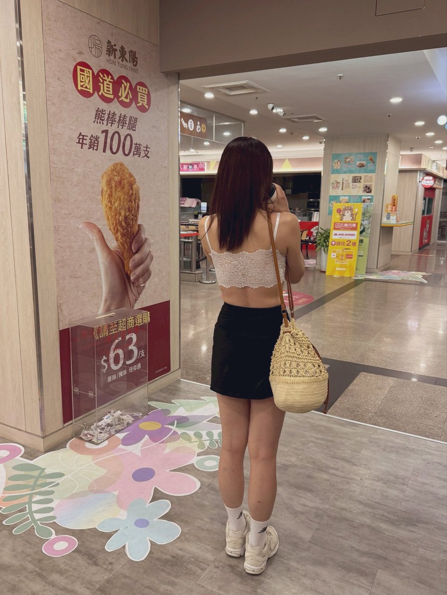edaeelo's tweet photo. 帶出門可辣可甜😆
床上也🤭 https://t.co/YMkQx3g6nl