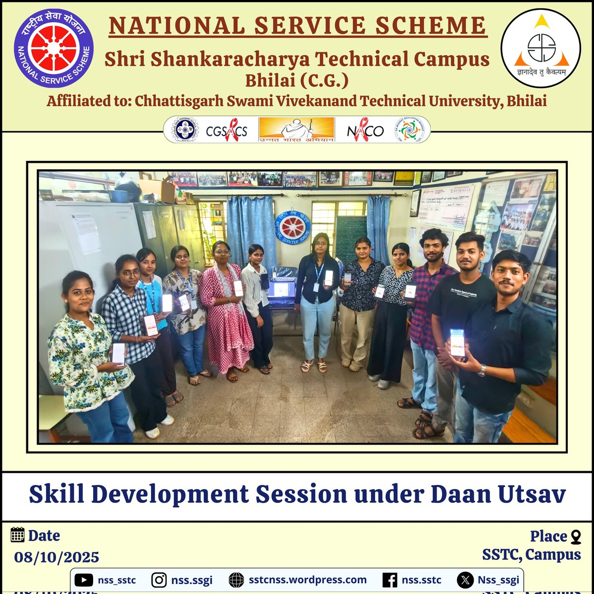 Nss_ssgi's tweet image. Jai Hind! 🇮🇳

On 8th October 2025, @Nss_ssgi, Bhilai organized a #SkillDevelopment 
Session under the spirit of #DaanUtsav.
@_NSSIndia
@YASMinistry
@NSSRDBhopal
@nsscsvtuCG
@mansukhmandviya
@nss_cg_official
@ashokshrotinss
@Rajkumarnss
@NeetaBajpai5
@dr_dsraghu
