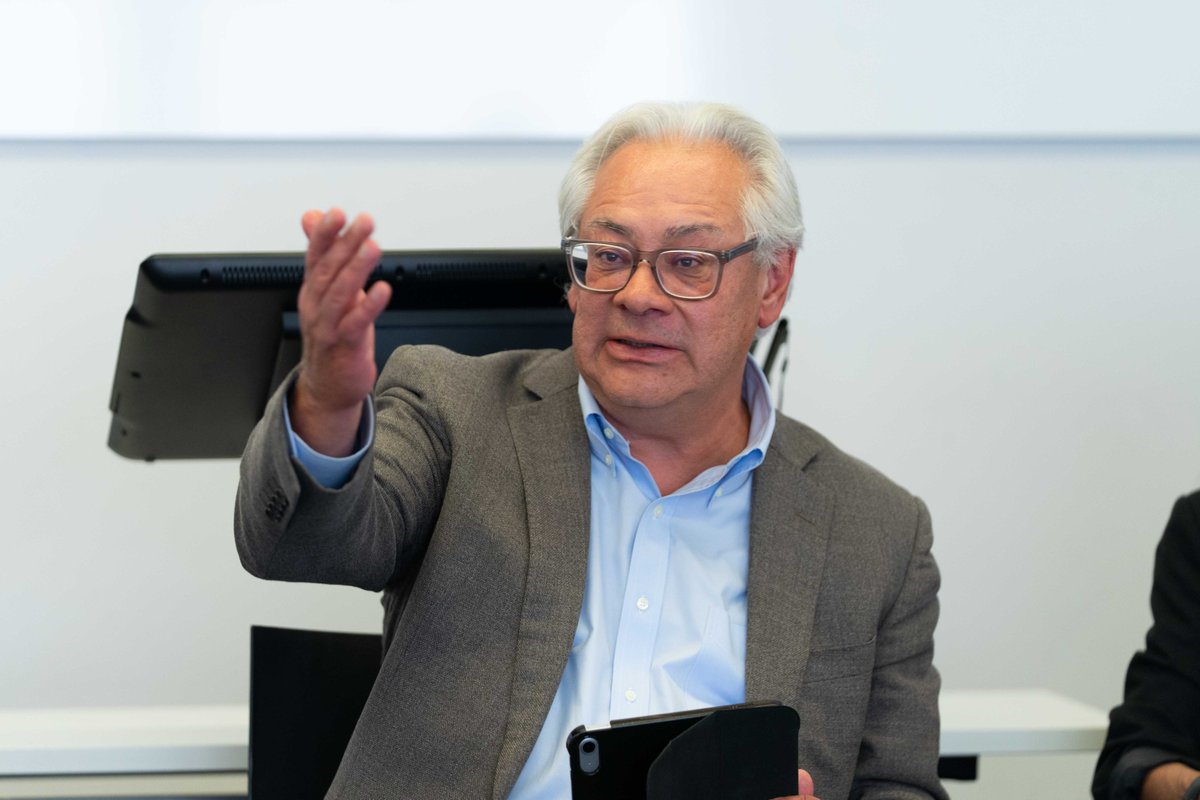 Fundación Carolina tweet media