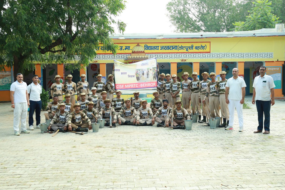 CISFTraining's tweet image. Swachhta Hi Seva 2025 – CISF MPRTC Behror!

On the occasion of Swachhta Hi Seva,staff &amp;amp; trainees at MPRTC Behror enthusiastically participated in the cleanliness drive.This initiative is our small yet strong contribution towards building a clean,healthy &amp;amp; aware India.🇮🇳@CISFHQrs