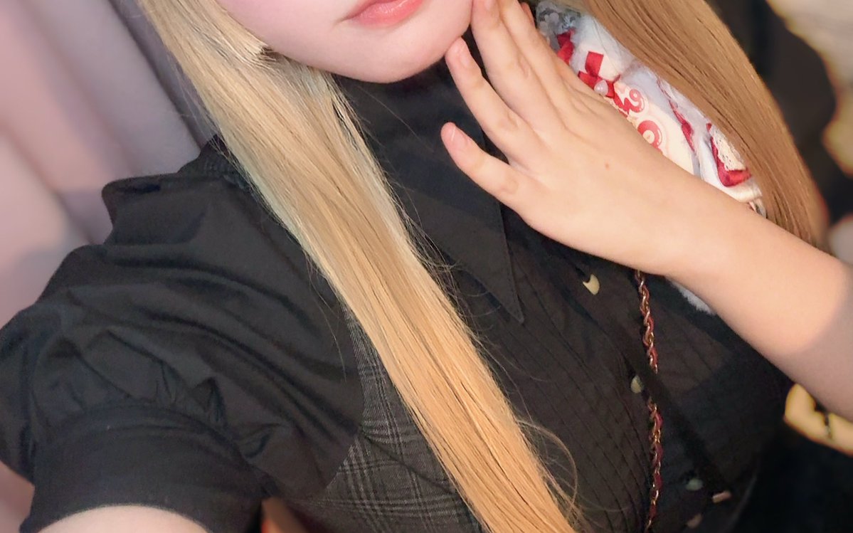 LD__ruby's tweet image. おきゅおわ❣️(お礼ALT)
他店舗さんいっぱいでわいわい楽しかったです❕チェキドリもありがとう〜！！次10日18～22🐰🏰