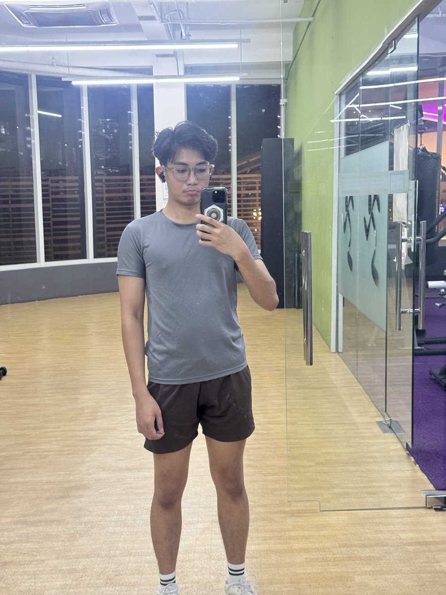 collindelros's tweet photo. Ubos na ko ng September, mukhang sasagarin pa this October 🙃 https://t.co/LCDtYC78nH