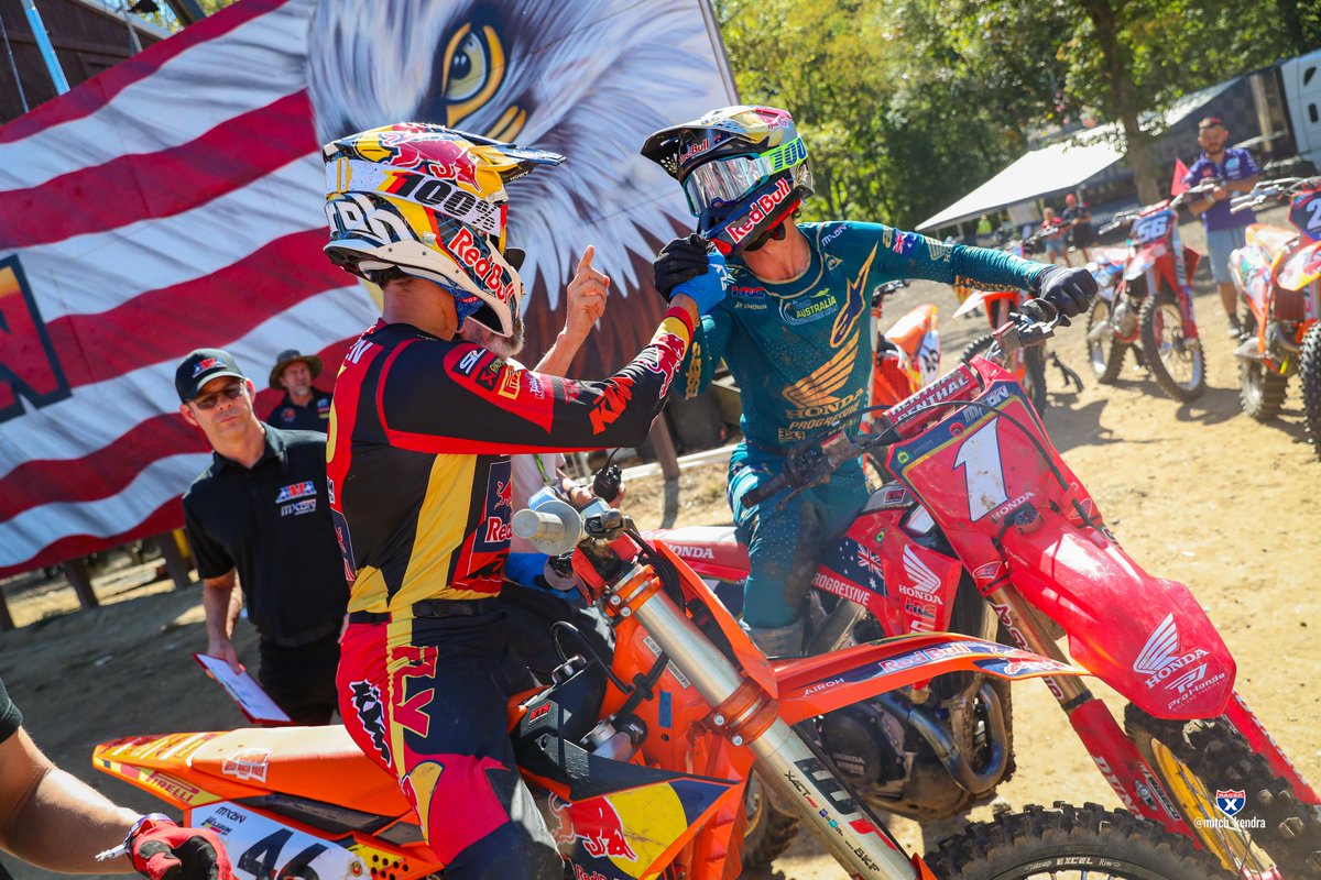 mitch_kendra's tweet photo. One of my favorite captures from #MXoN weekend: Australia's Jett Lawrence & Belgium's Lucas Coenen show respect after the first MXoN race on Sunday. Coenen grabbed the holeshot, but Lawrence took the win.
Clashing of U.S. @ProMotocross and European @MXGP. 📸 #MXoN2025 #MXGP https://t.co/pm4fs9dWt0