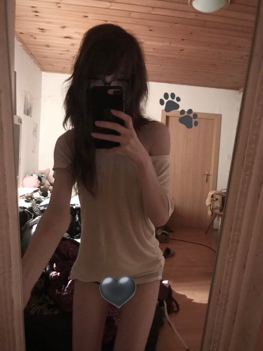 ʰᵃⁿᵃ (@3lectricbeat) on Twitter photo 