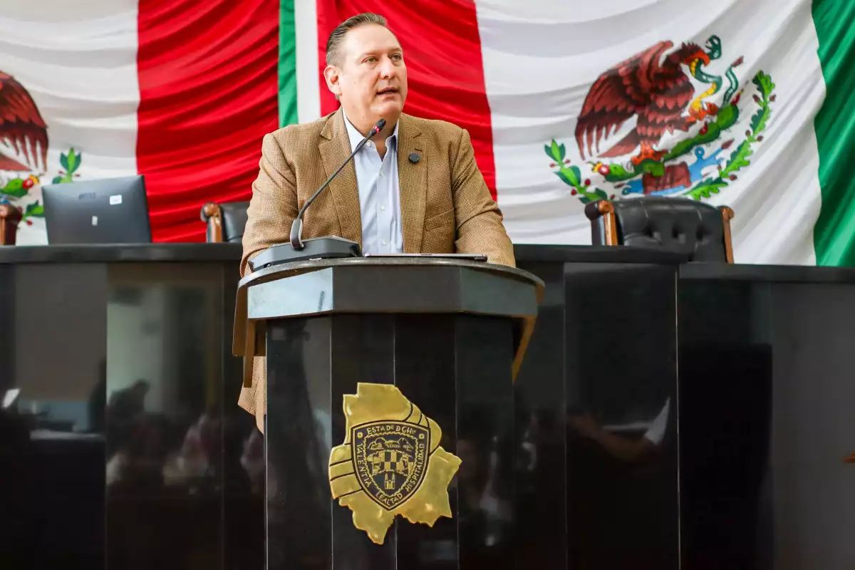 🇲🇽 Chihuahua, primer estado mexicano en prohibir el llamado "lenguaje inclusivo" en las escuelas  buff.ly/GjHSxLU