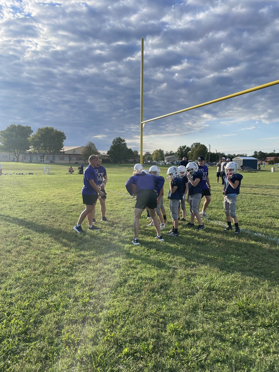 kwufootball's tweet photo. KWU football giving back to the community. Players had the opportunity to work with St.Mary Elementary youth football. https://t.co/9YZ23Ok7jz