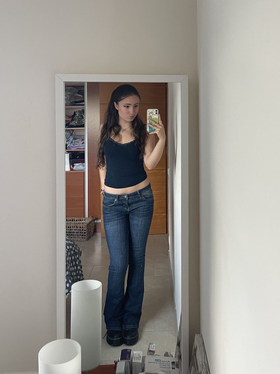 ctrl555_'s tweet image. #tallandbad #dolledup #theyllkillme