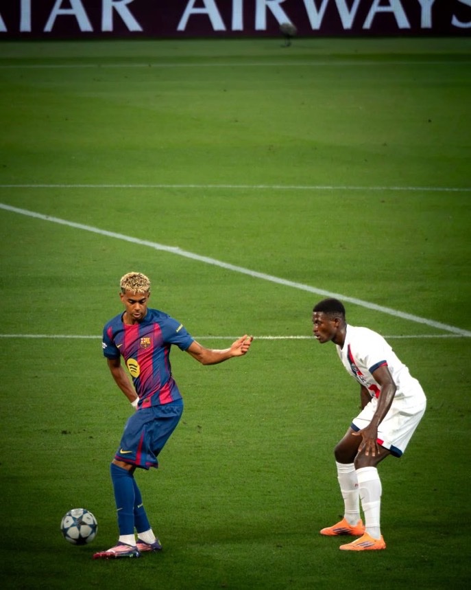 BarcaUniversal's tweet photo. 🚨 NEW: Netflix are set to bid for Champions League rights. UEFA are eyeing £4.4billion a year earnings from club competition TV rights.

— @martynziegler https://t.co/qwdHDWViha