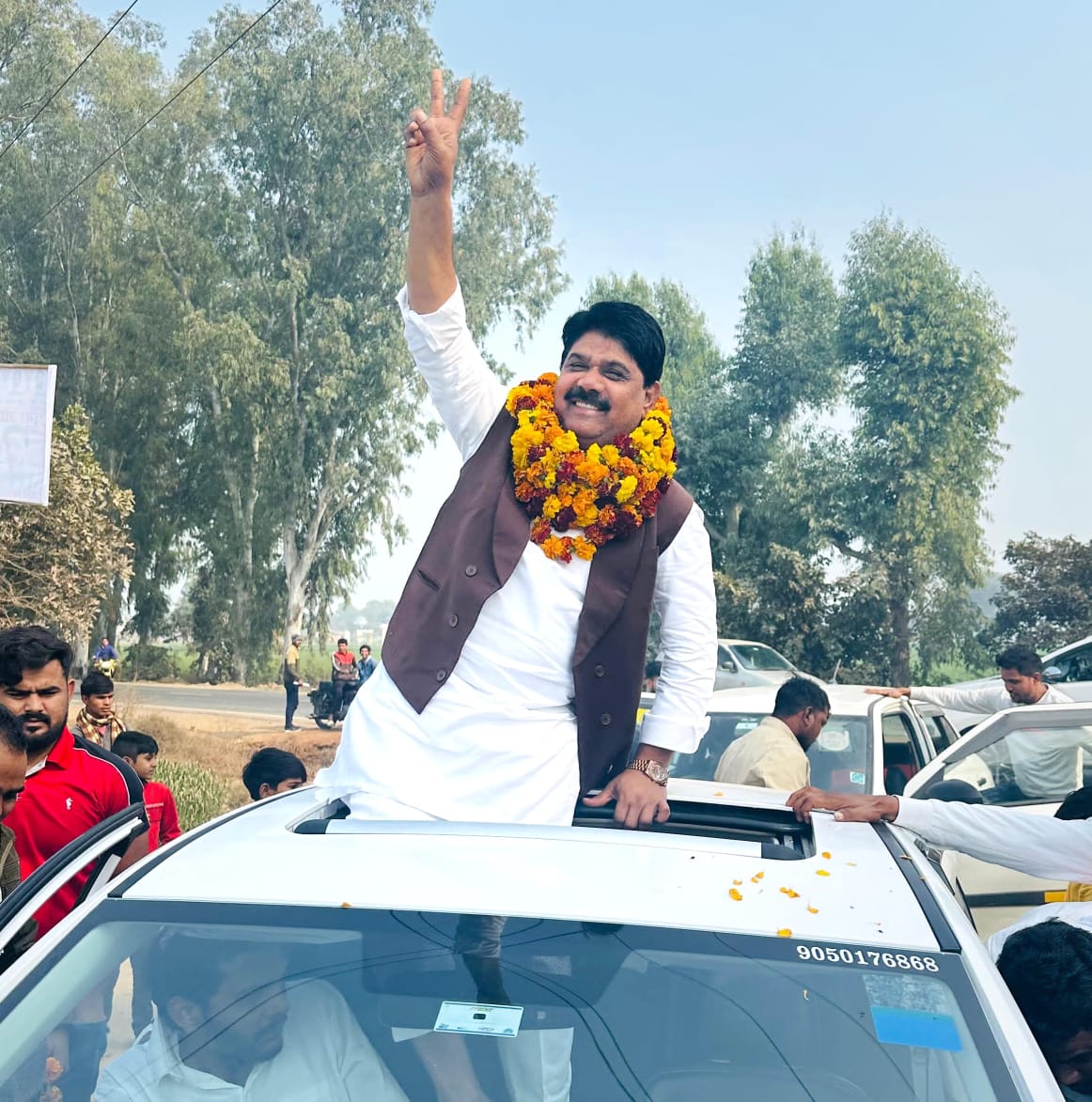8 Oct 2024 पिछले साल आज के दिन हथीन विधानसभा क्षेत्र ने मुझ पर जो विश्वास जताया था, वो मेरे जीवन की सबसे बड़ी पूँजी है। कांग्रेस प्रत्याशी के रूप में आप सभी के सहयोग और स्नेह से मिली 32532 वोटों की ऐतिहासिक जीत सिर्फ़ एक परिणाम नहीं थी, बल्कि यह जनता के सम्मान और बदलाव की आवाज़