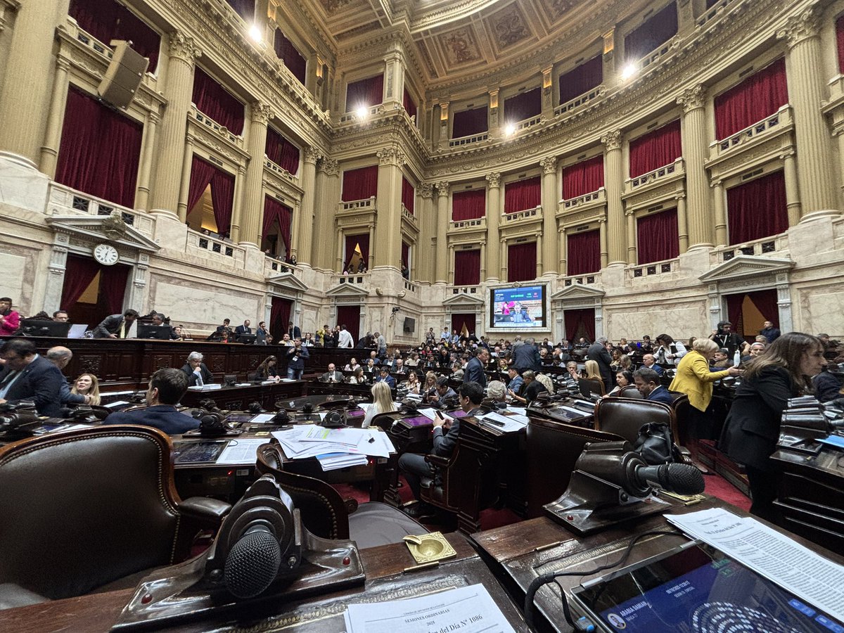 Fernando A. Iglesias tweet media