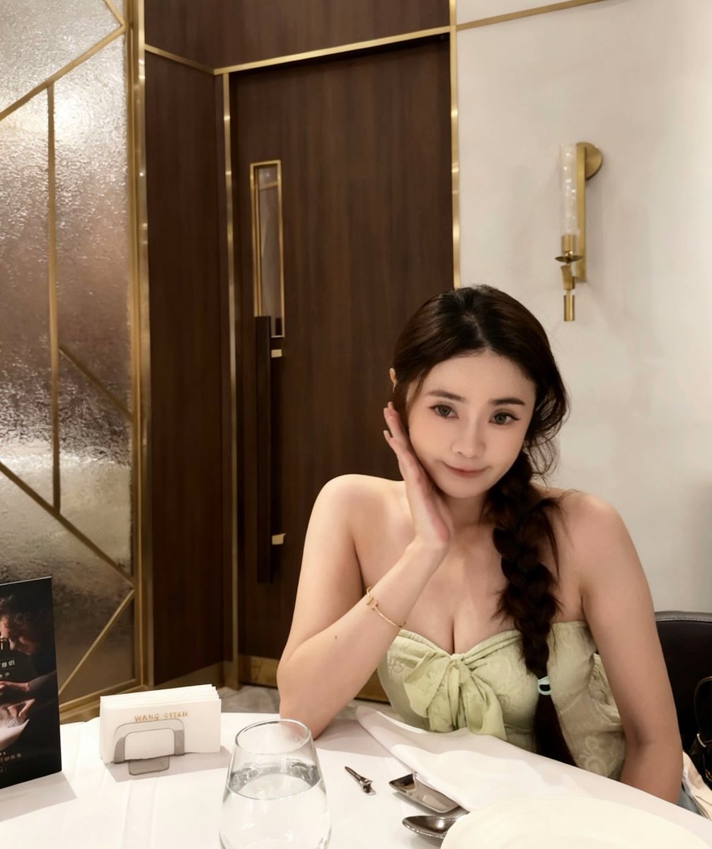 AmayEoo's tweet photo. 假期结束 https://t.co/I5ggrD7Rf0