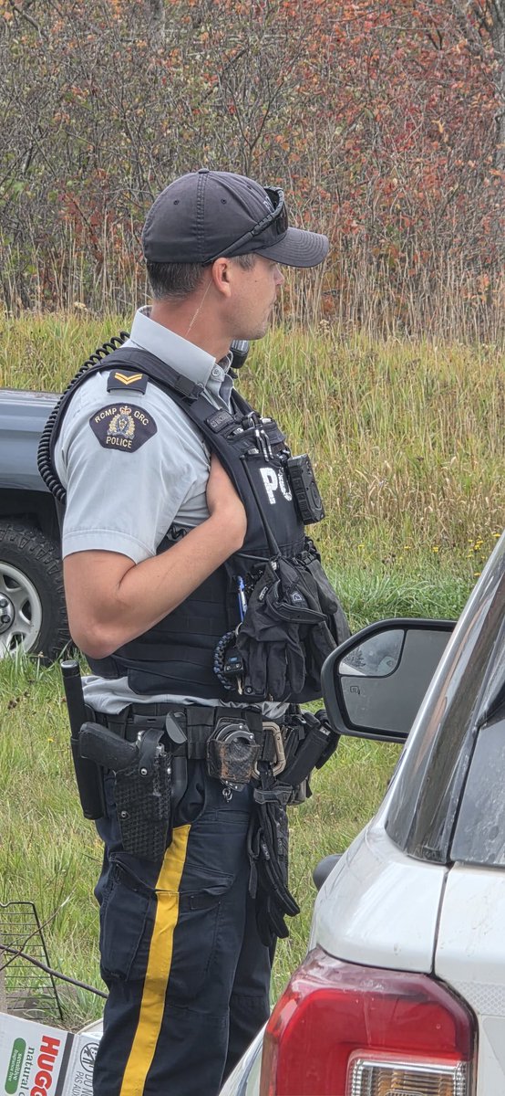 Woke up to RCMP blocking off our road, K-9 unit out there, &amp; RCMP officers in the bushes ready to shoot to kill. They were looking for my neighbour who had a warrant out for his arrest.
