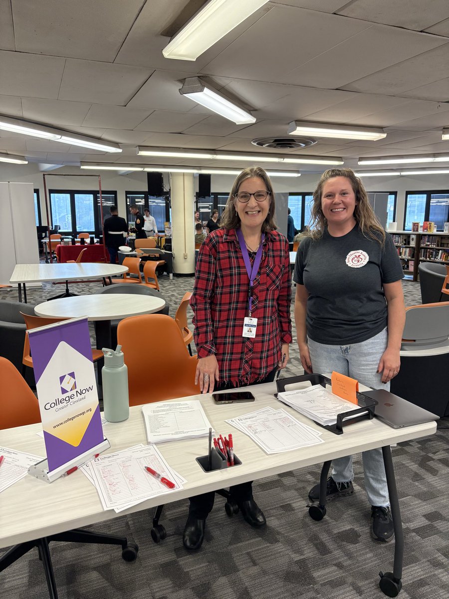 Normandy High School tweet media