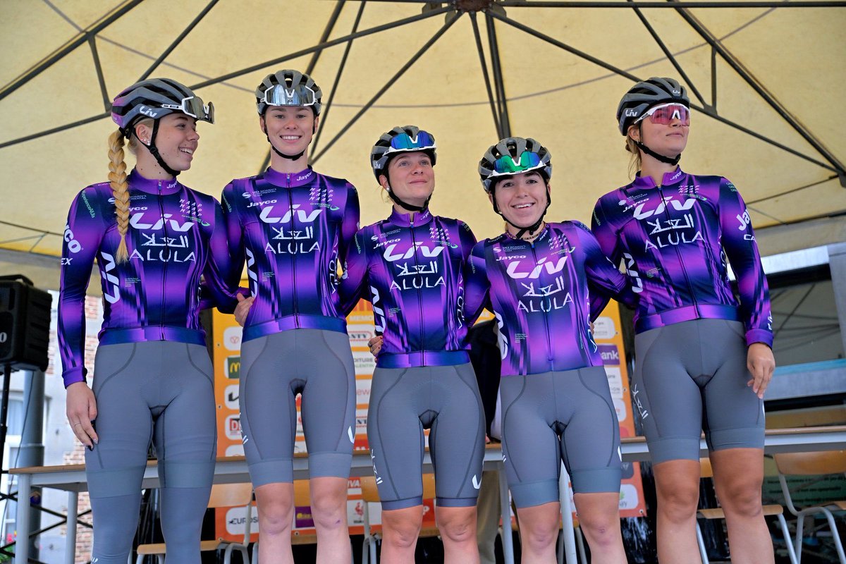 Hélène Hesters tweet media