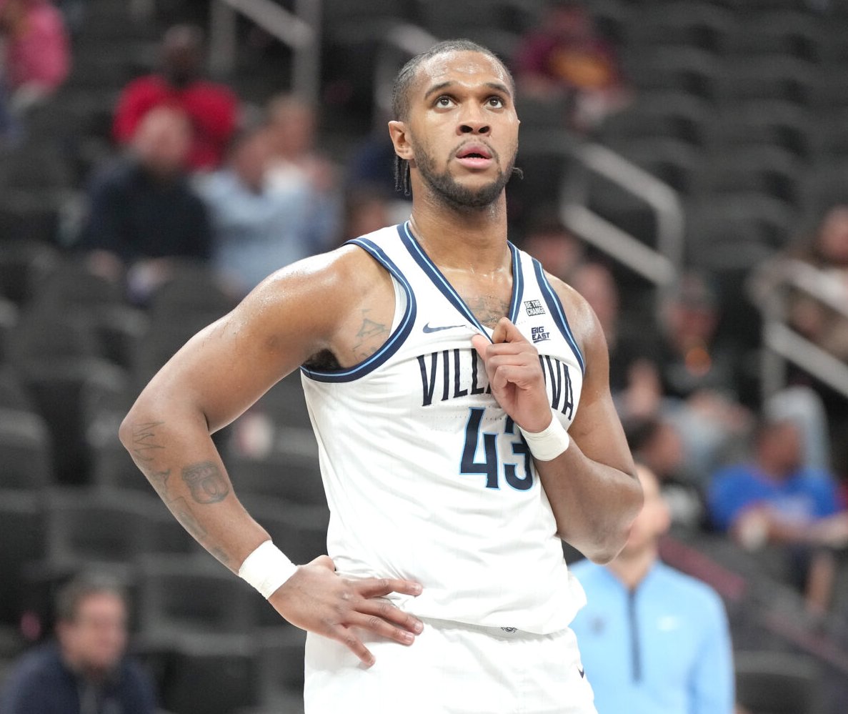 The Charlotte Hornets have signed Eric Dixon. ✍️

The 24-year-old, 6'8", 265-pound forward went undrafted in the 2025 NBA Draft. He was the NCAA scoring champion in his final year, averaging 23.3 PPG. He retired as Villanova's all-time leading scorer with 2,314 points.