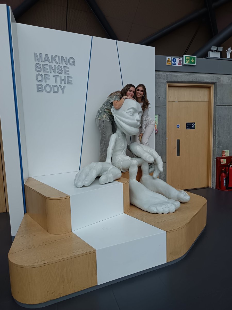 Followed by some fun in the <a href="/gsc1/">Glasgow Science Centre</a> 🧪👩🏽‍🔬 

<a href="/StMungosAcademy/">St Mungo's Academy</a> <a href="/StMungoScience/">St. Mungo’s Academy Science</a>