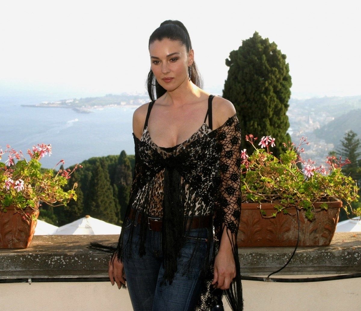 fräulein sansa 2.0 (@bakkheian) on Twitter photo 