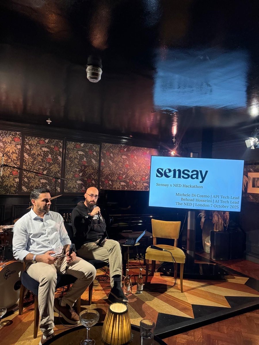 asksensay's tweet image. We just wrapped up an incredible Sensay Hackathon!
Huge congrats to our winner Herainov for their smart HubSpot integration bridging systems and solving real problems.
Stay tuned.