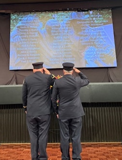 NYSPFFA's tweet photo. @NYSPFFA EVP Dave Holleran (right) represented our members at solemn events in Albany recognizing the service and sacrifice of our brothers &amp; sisters at the NYS Fallen Fire Fighters Memorial. https://t.co/1LpnVtCpkv