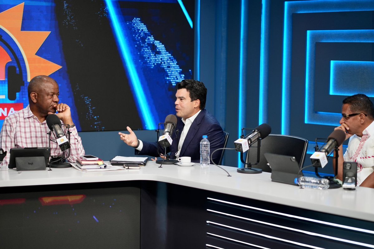 warnaudbisono's tweet image. Compartimos en @SoldelaMananaRD los avances y proyectos que ejecutamos desde @inapagob.

De aquí a febrero de 2026, más de 20 obras marcarán un antes y un después en agua y saneamiento en todo el país.

#SomosINAPA