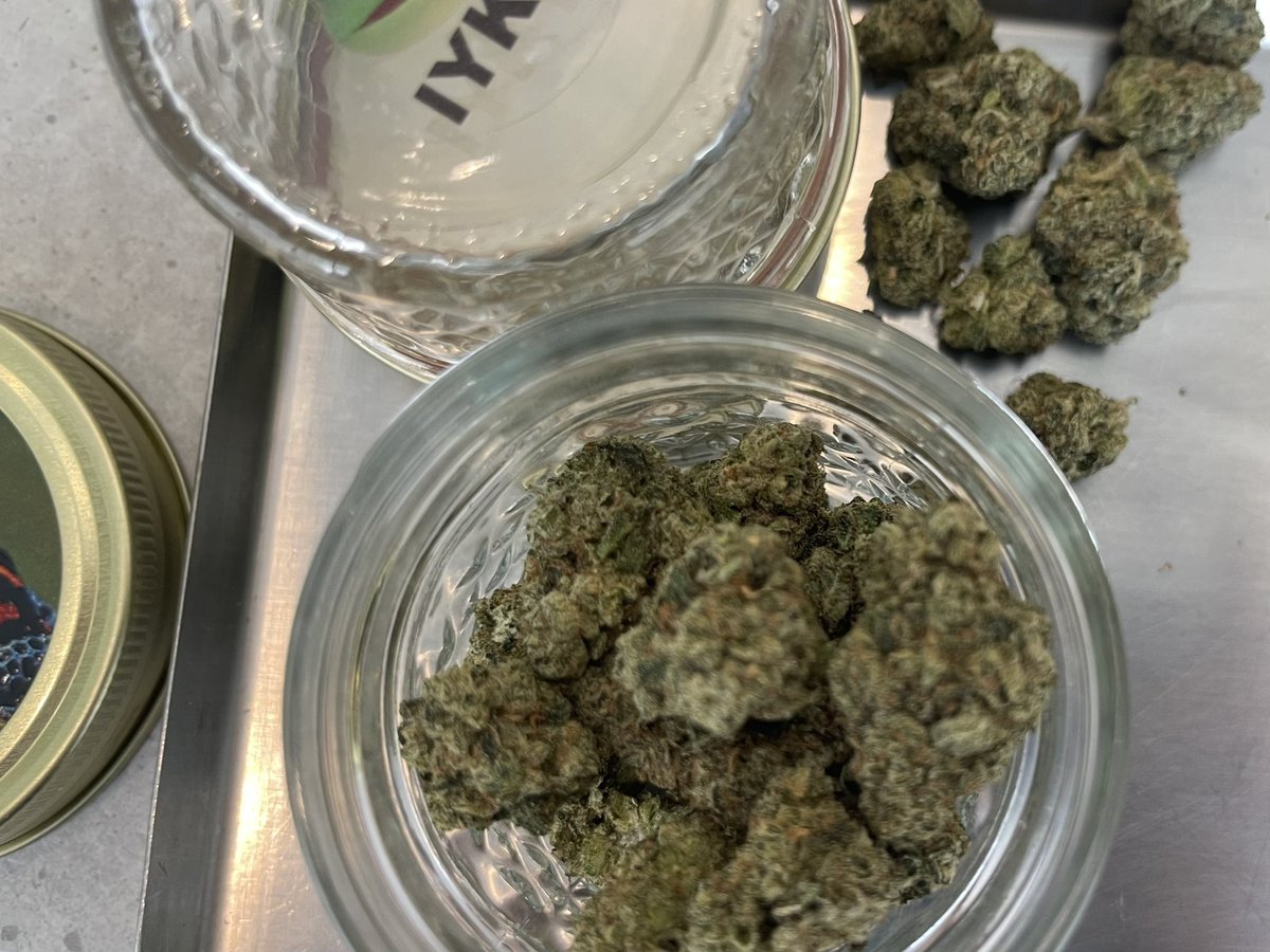 CannabisXTh's tweet photo. πΈ Toad Venom by @Iykykca707 β not your average drop.
Potent, hypnotic, and smooth as it gets.
If you know, you know. β‘οΈ
Limited Cali packs. Only for the bold.
#ToadVenom #IYKYK #CaliPack #CannabisX #BangkokLifestyle https://t.co/p1KdkQsYoo