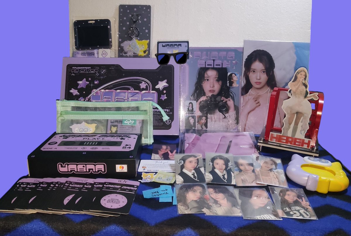 Bern2228's tweet photo. My first kit.๐
Thank you very much @merchmallowsph for the assistance and freebies especially the fanmeet confetti!๐ #MeMaFeedback
@_IUofficial
#์ด์ง์ #IU https://t.co/5XNcPAg9ve