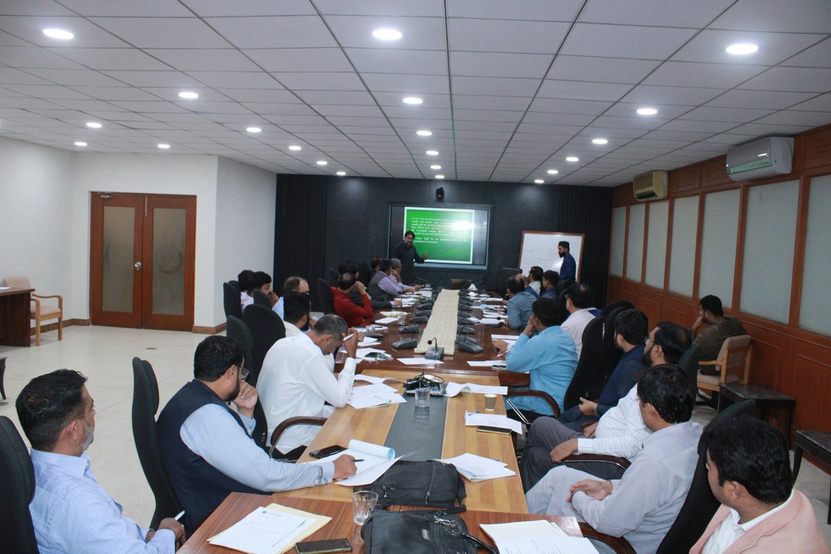 PVTC_Official's tweet photo. Day 3️⃣ of the 5-day Audit &amp; Accounts Training underway at the Pakistan Audit &amp; Accounts Academy (Oct 6–10, 2025).
Participants from PVTC’s Finance &amp; Audit, Internal Audit Wings, and field offices are strengthening skills in financial management, transparency &amp; accountability. https://t.co/pWqFUVUyPX