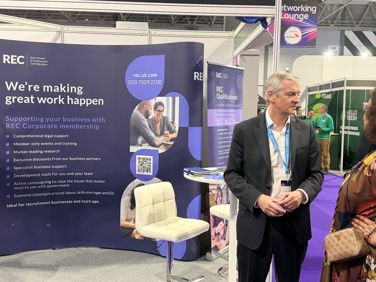 RECmembers's tweet image. Lots of discussions around legal support and our upcoming Success in the new normal’ masterclass with Alex Arnot. 

Equipped with all the BD stats you need to keep you on the cutting edge of recruitment. 

Come and speak to us on stand D59

#RECExpo #RECExpo25