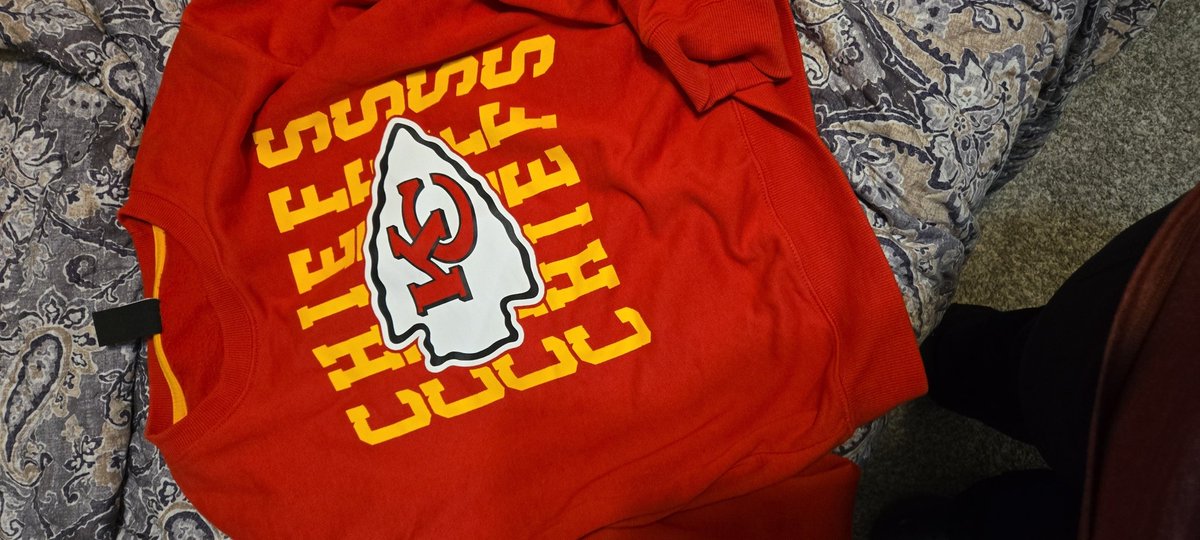 AWann84's tweet photo. @drinkgaragebeer Am I too late @drinkgaragebeer ?!? $1 find that I'm wearing to the game in a few weeks!!! https://t.co/pn9Axj3C9h