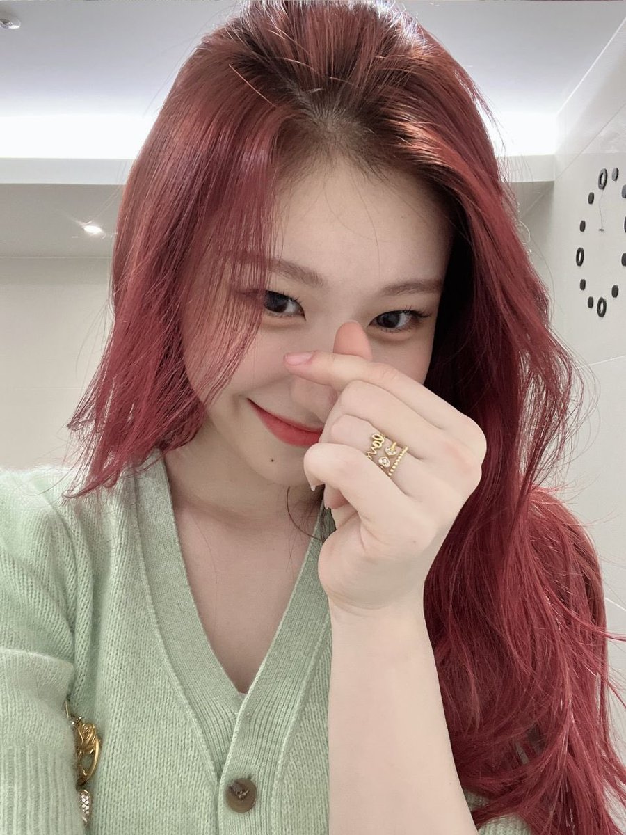 itzybubblle's tweet image. [ 010322 ]  - 🦊