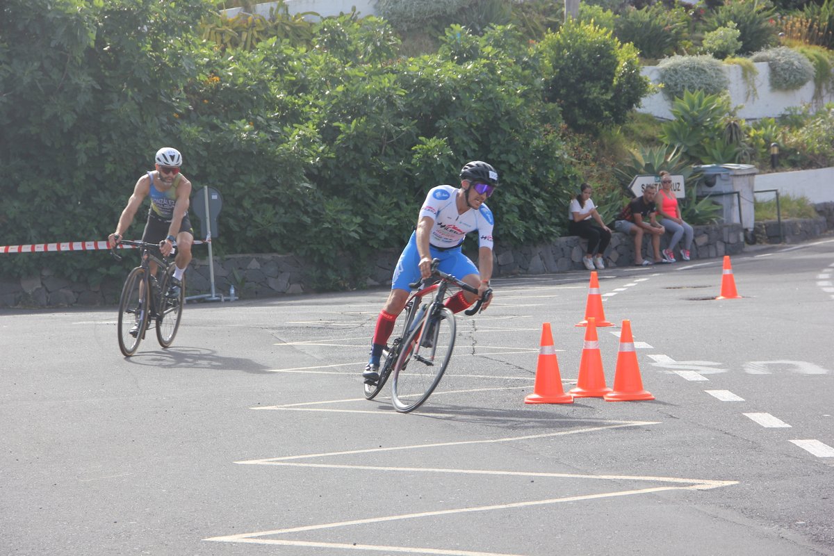 Abierta la convocatoria 2025 para solicitar  ayudas destinadas a deportistas y clubes del municipio.
🗓️Fecha limite de solicitud: 3 de noviembre.
ℹ️ Toda la info ya disponible en bbaja.es/es/index.php/a…
#breñabaja #deporteslapalma