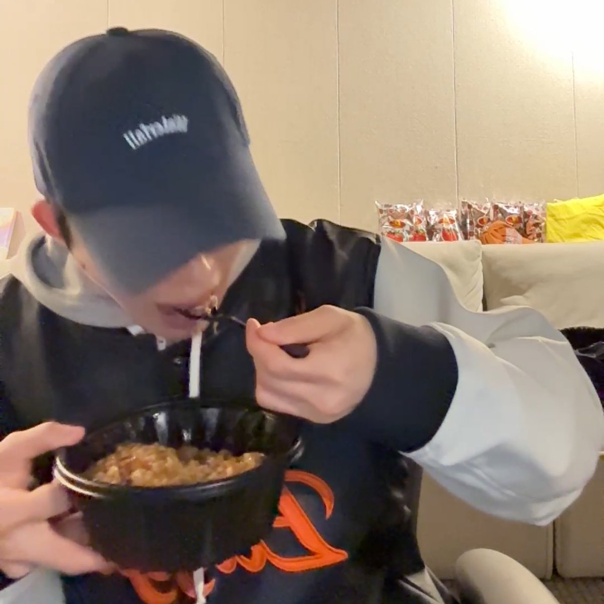 포터🪄⋆⭒˚。⋆ tweet media