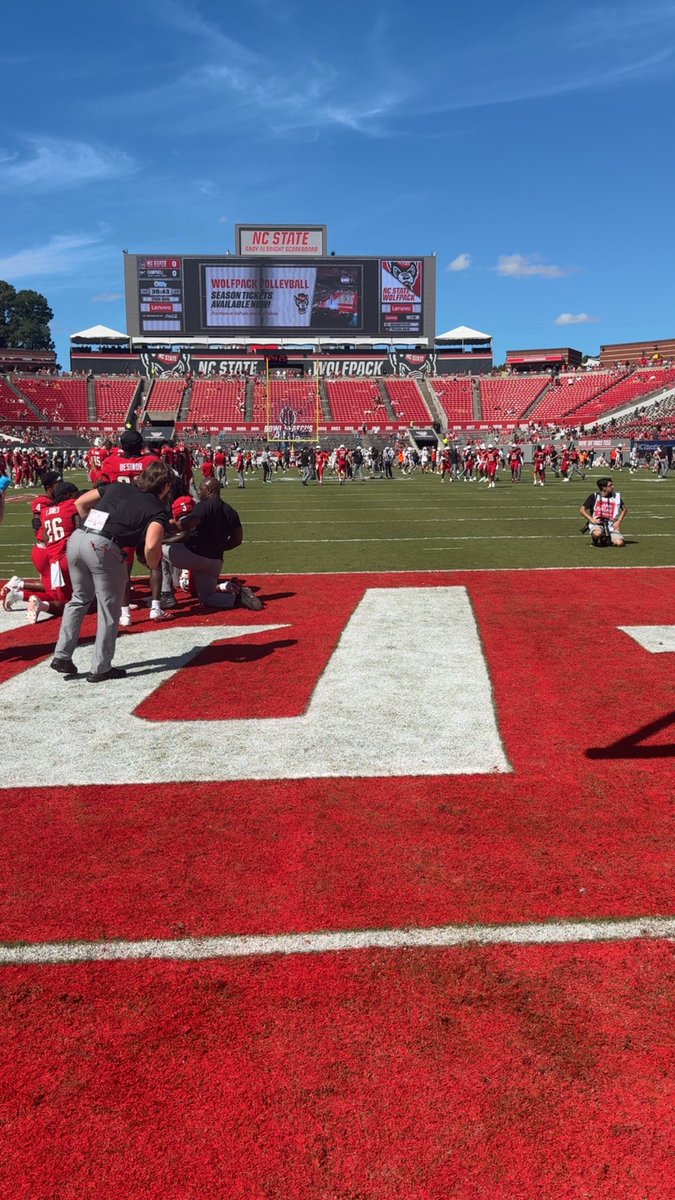 Had a great time at NC State on Saturday, hope to get back soon.<a href="/LumberCoachT/">Chris Tolbert</a> <a href="/jlmn12_/">Jamie Newman</a> <a href="/CoachLidberg/">Brad Lidberg</a> <a href="/CoachDansdill/">Pat Dansdill</a>