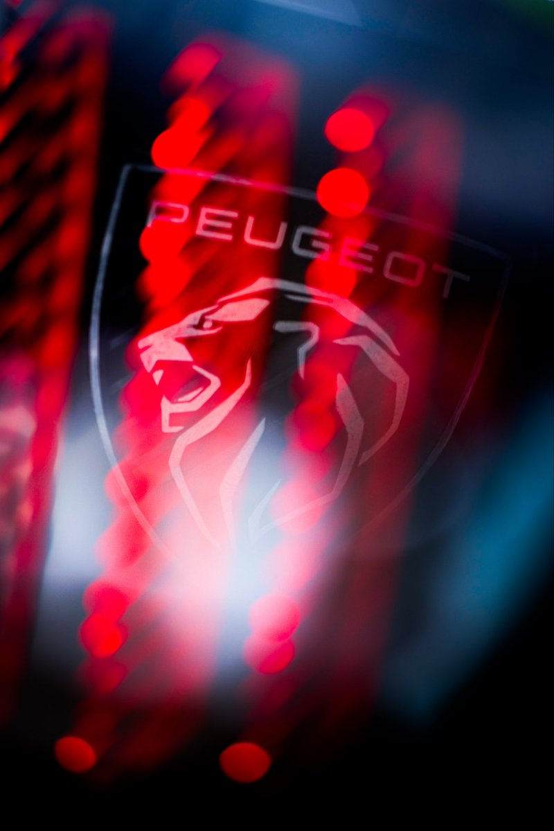 peugeotsport's tweet image. The wait is over! 50+ wallpapers after our stunning race at Fuji are here. ⤵️
#PEUGEOT9X8 #WEC #6HFuji
fromsmash.com/Peugeot-Sport-…