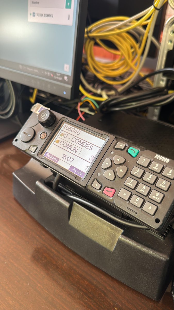 PCNaquera's tweet image. 📶 Agradecemos la colaboración y participación de @GVAIstec a través de @GVAhisenda en la cesión de equipos TETRA y grupos de comunicación para facilitar las labores de coordinación del Dispositivo de Riesgo Previsible del pasado viernes 3 de octubre en Náquera 📡