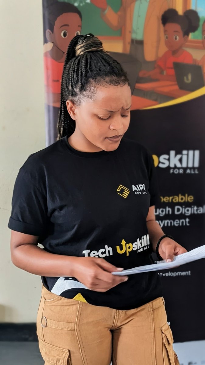 Emilekwiz00's tweet image. Talent nkiyingiyi yariyaraburiyehe kweri #TechUpskill for All yaziye igihe thanks Mr @hdplay250 @dbi_rwanda @aipi_ict_rwanda @youthwith_vp