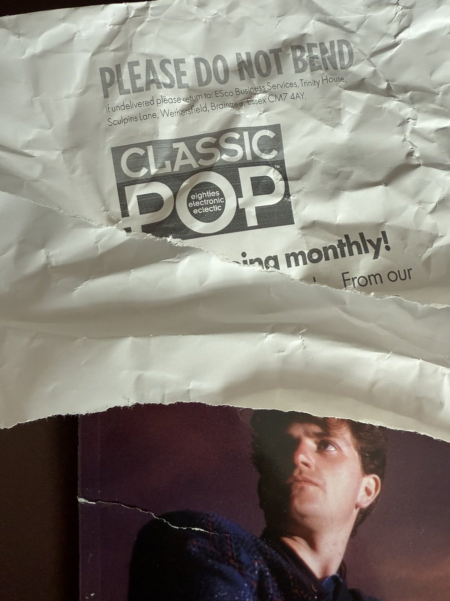 spsmith136's tweet photo. @RoyalMail @RoyalMailHelp can your staff actually read?! Had a magazine delivered, clearly states on envelope “Please Do Not Bend”, what do they do, fold it half to post in post box, resulting in the mag being ripped in half!!! #NoCustomerCare #ShockingBehaviour #Fail! #NotHappy https://t.co/5IbALOKndD