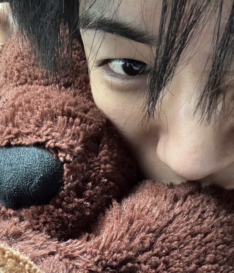 Baby 🧸⭐️’
. 
#JAEHYUK #윤재혁 #TREASURE 
#TREASUREfanart