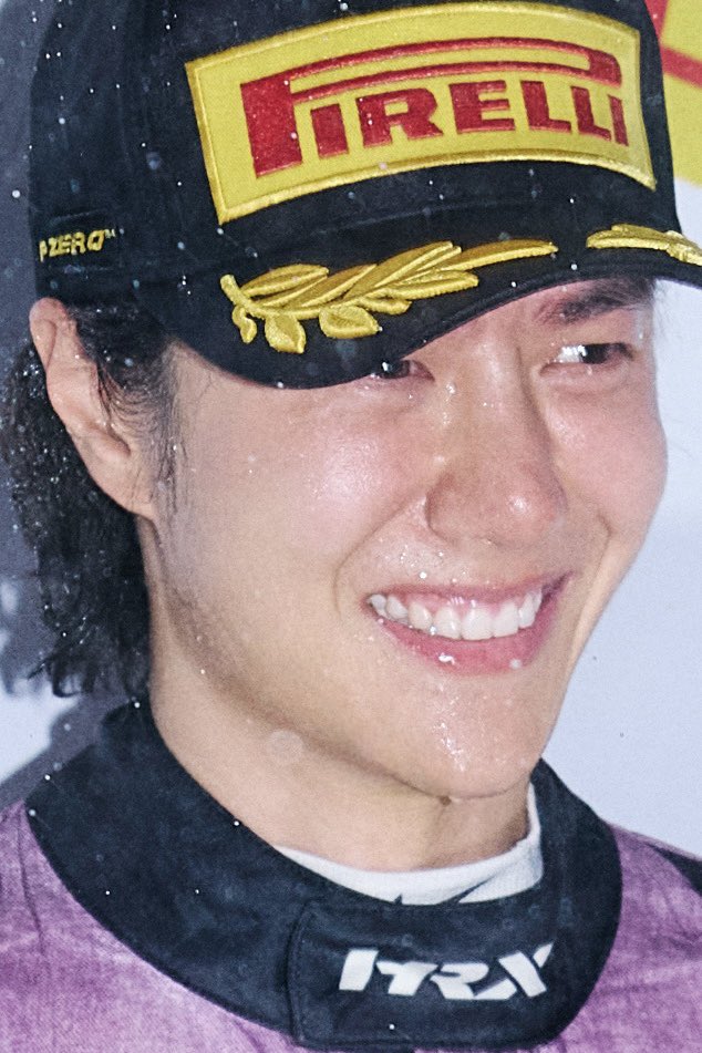 nahz_oaix's tweet photo. thank you for such high res photos 🥹🥹💕💕 gawddd i love yibo’s barefaced skin especially when he is all smiles like this https://t.co/v0AzDXGQqK