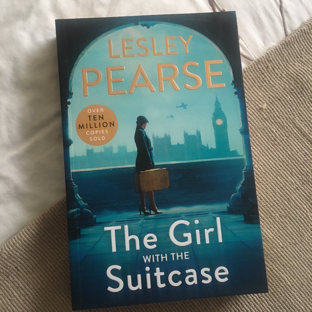 Set during WWII, this an interesting story of mistaken identity <a href="/penguinrandom/">Penguin Random House 🐧🏠📚</a> <a href="/PenguinBooks/">Penguin Books</a> <a href="/LesleyPearse/">Lesley Pearse</a>