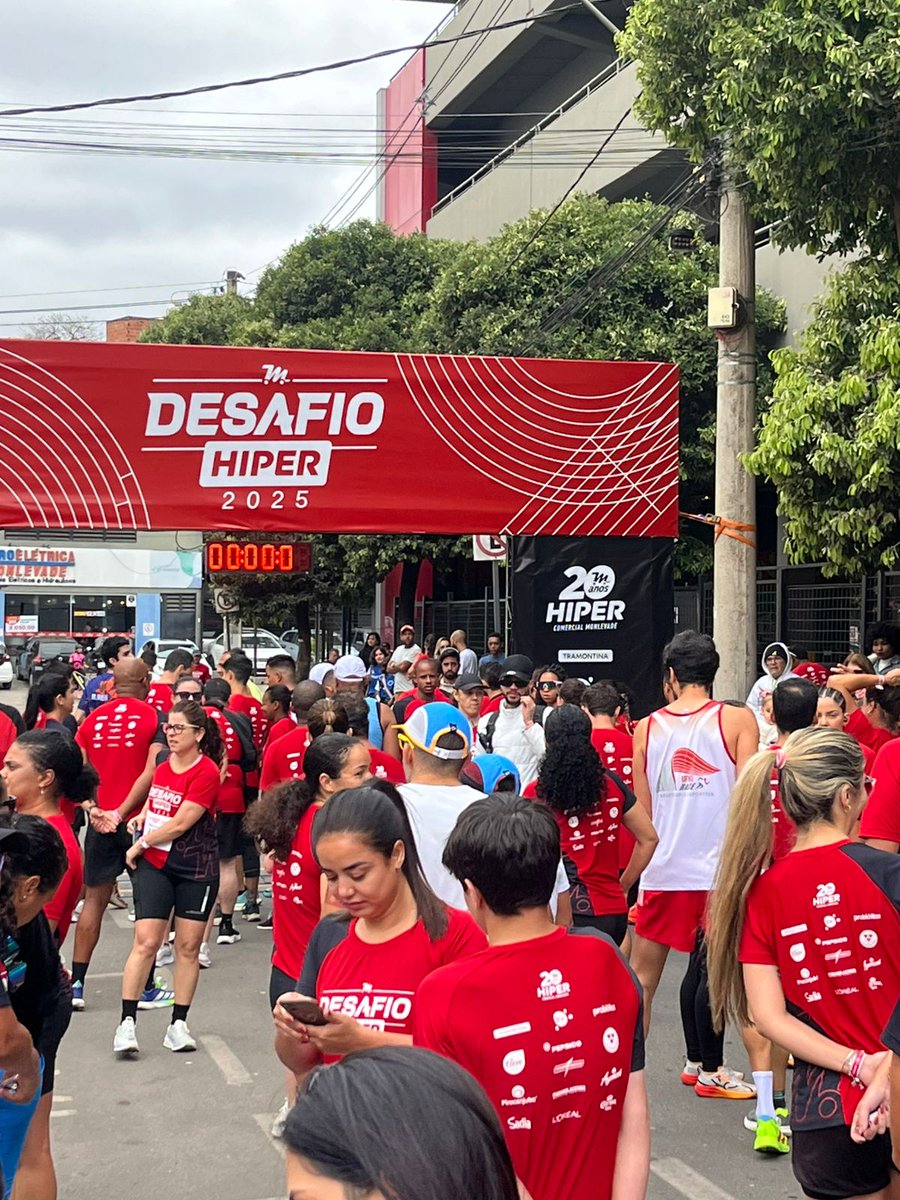 AMPLO's tweet image. Que honra fazer parte de um momento tão marcante! 

Dar suporte ao Desafio Hiper 2025, evento esportivo nas modalidades de caminhada, corrida e mountain bike promovido pelo @comercialmonlevade, foi simplesmente incrível!