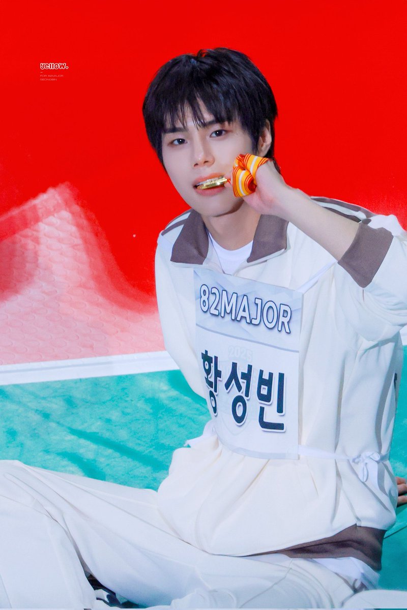 메달하나 거머쥐고 곧군면제받고 연금탈사람같은데 현실: 뒤에서1등