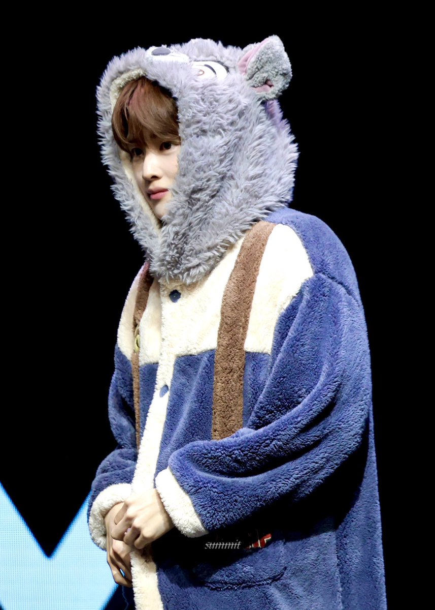 sclover_012's tweet image. 귀여워.🧡