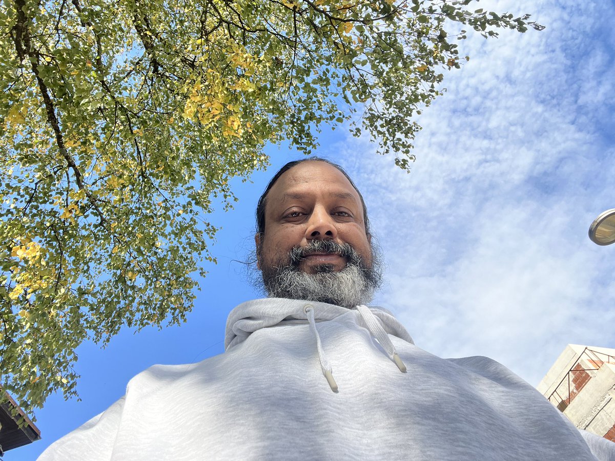 Swami Omkarananda स्वामी ओमकारानंद (@swomkarananda) on Twitter photo Autumn is here <a href="/visitljubljana/">Visit Ljubljana</a>
The rhythmic nature of existence. And to be in sync brings harmony inside and all around.
Meditation helped n helps.
#autumncolors #Sense #meditation Autumn is here <a href="/visitljubljana/">Visit Ljubljana</a>
The rhythmic nature of existence. And to be in sync brings harmony inside and all around.
Meditation helped n helps.
#autumncolors #Sense #meditation