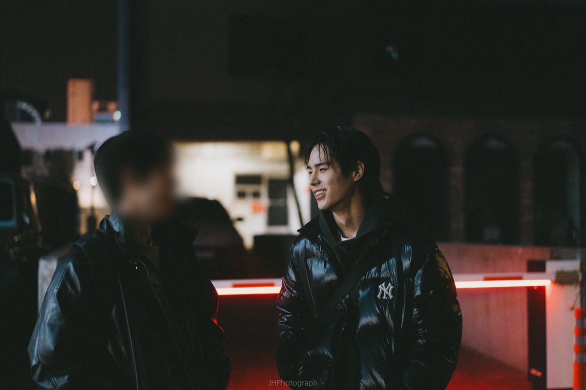 이사진은 진짜 영원히 니를 왼으로빨라는사진