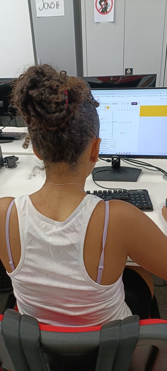Neus Mateu tweet media