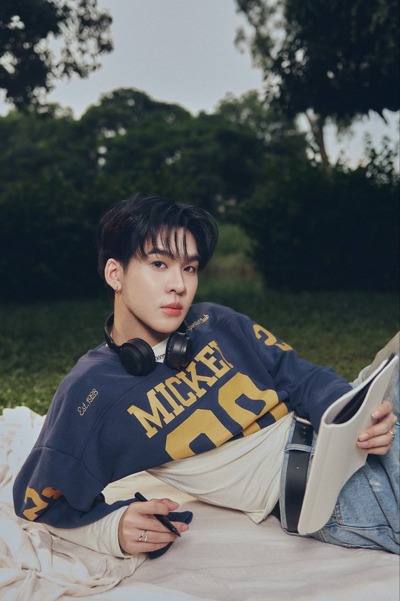DEXXofficialTH's tweet photo. AUAU🎶

DEXX CONCEPT VIDEO
#DEXX_ConceptVideo
#DEXXth
#AUAU_DEXX
#DMDMUSIC https://t.co/3p5bPfJKyf