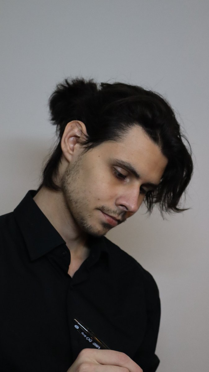 Naumy | Fangs in the dark tweet media