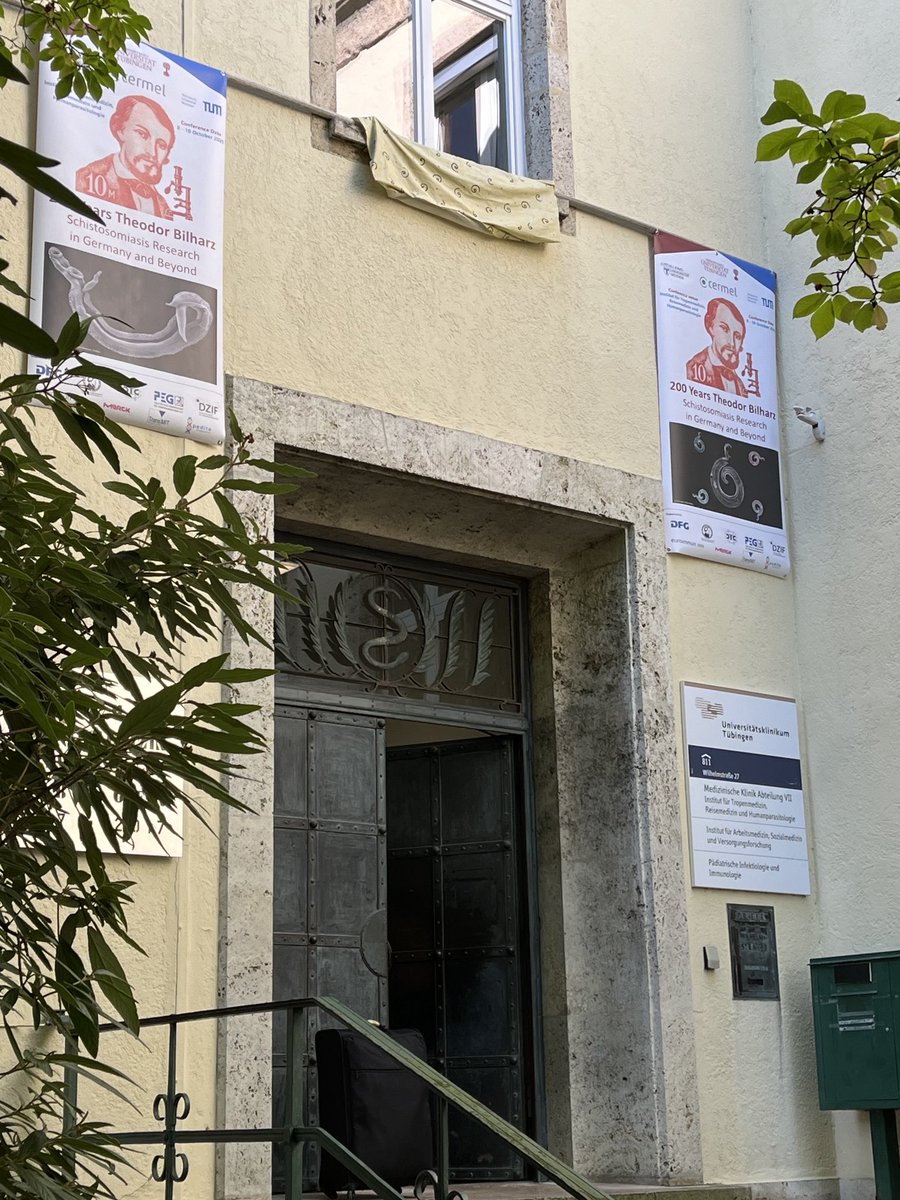ckoehler_ck's tweet photo. 200 Jahre Theodor #Bilharz - Schistosomiasis-Forschung in Deutschland und darüber hinaus" - die erste europäische #Schistosomiasis Konferenz öffnete ihre Pforten - Willkommen zu drei Tagen voller Vorträge, Austausch+Inspiration ⁦⁦@uni_tue⁩ ⁦@uktuebingen⁩ https://t.co/410PriM8Cu